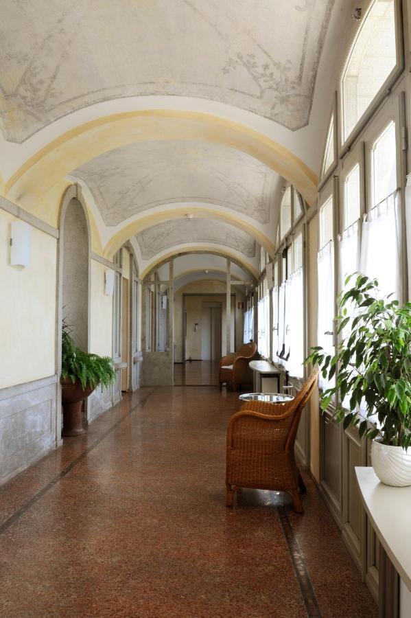 Dimora Del Barone Hotel Romagnano Sesia Exterior foto