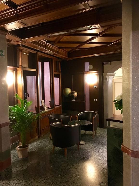 Dimora Del Barone Hotel Romagnano Sesia Exterior foto